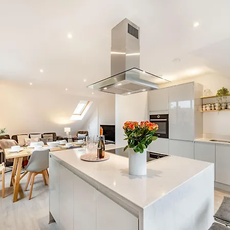 بيت للعطل The Loft At St John's