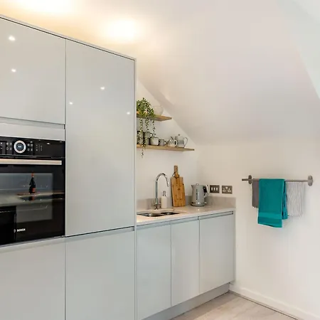 The Loft At St John's بيت للعطل